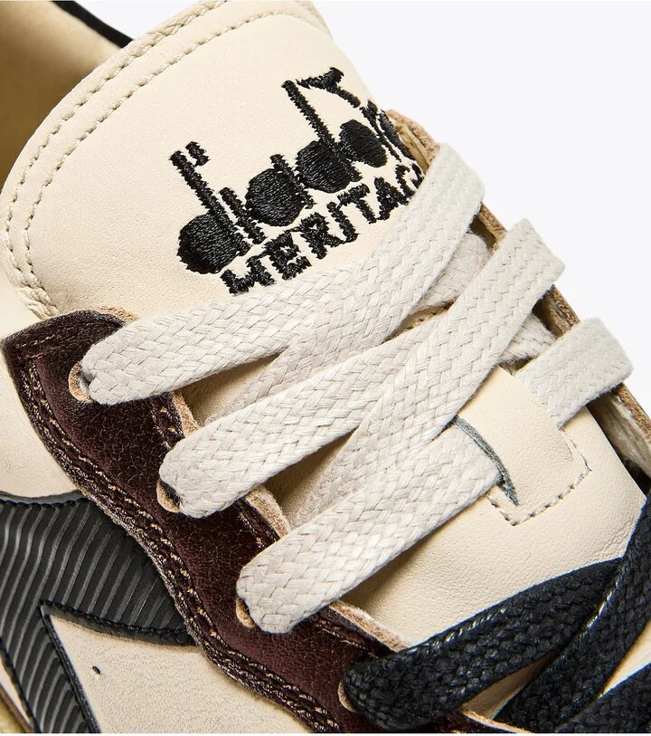 MI Basket Low Sneaker - Image 5