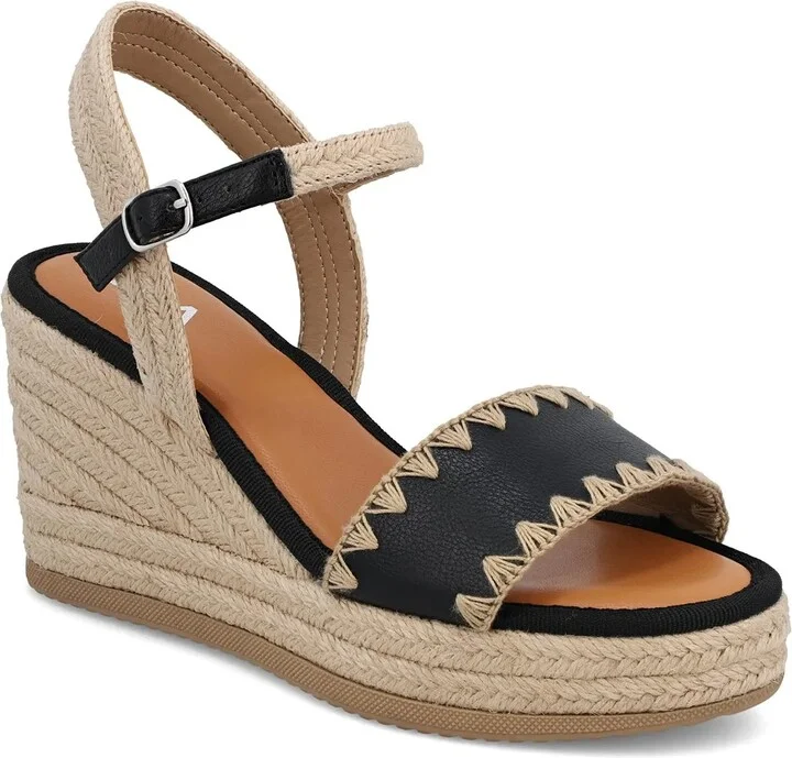 Mia Becky Wedge Sandal