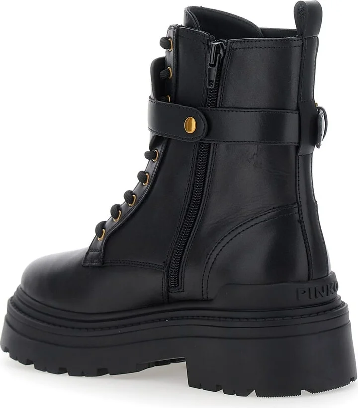 'mia' Black Ankle Boots With Love Birds Diamond Cut Patch On The Front And Side Zip Closure In Leather Man - Image 3
