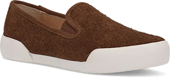 Mia Flat