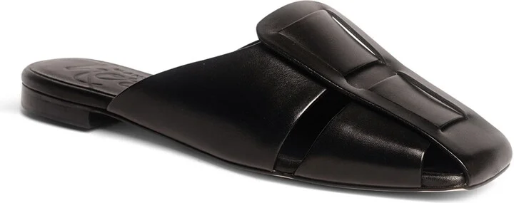 Mia Mule