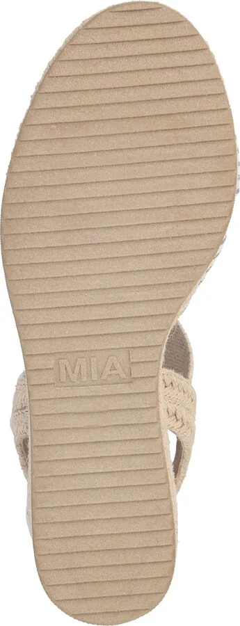 Mia Women's Brittni Round Toe Wedge Sandals - Natural, Off White - Image 5