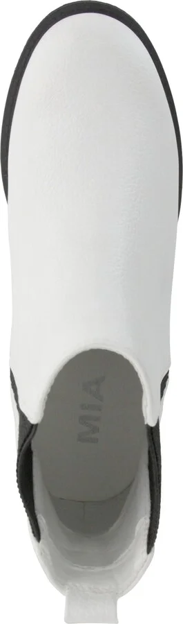 Mia Women's Jody Lug Sole Chelsea Booties - Image 8