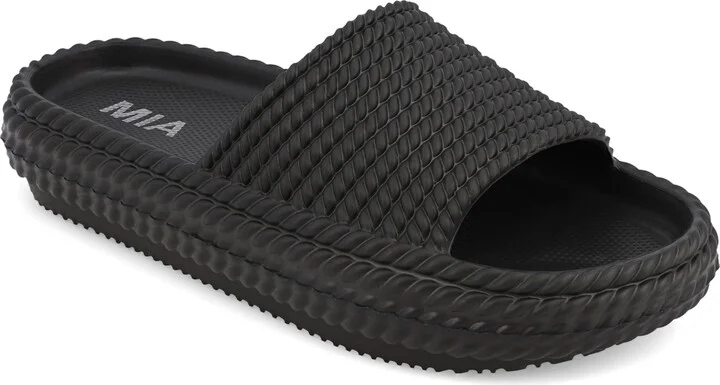 Mia Women's Luvly Slip-On Pool Flats