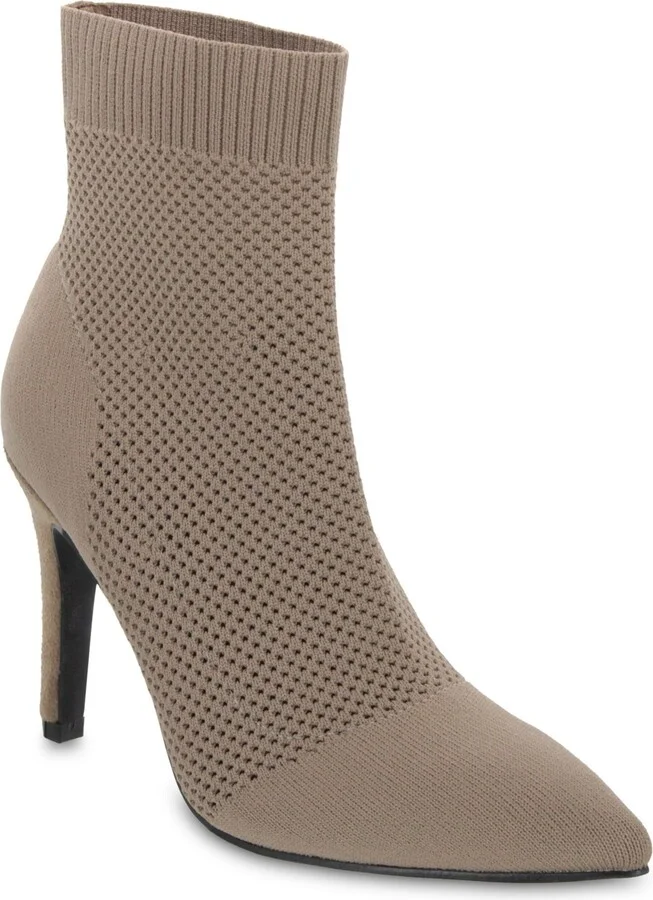 Mia Women's McKinley Dress Pointed Toe Booties