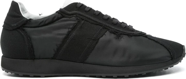 Mica Sneakers
