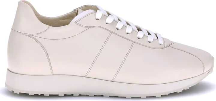 Mica Sneakers