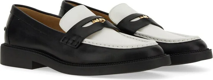 Michael Kors Loafer With Coin - Image 9