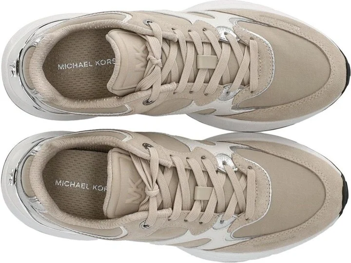 Michael Kors Riley Light Sand Sneaker - Image 5