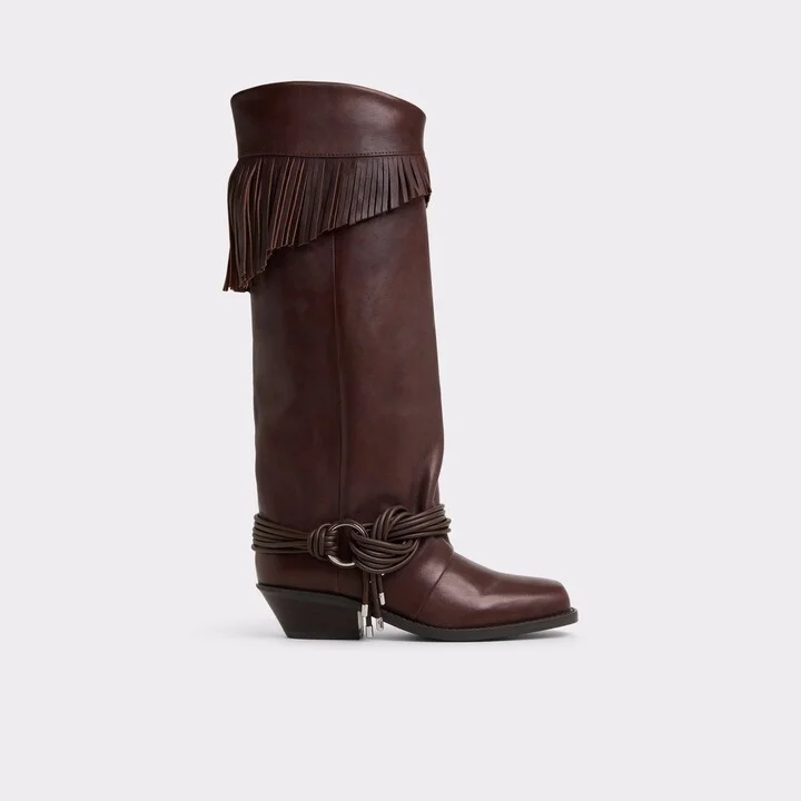 Mid-calf boot