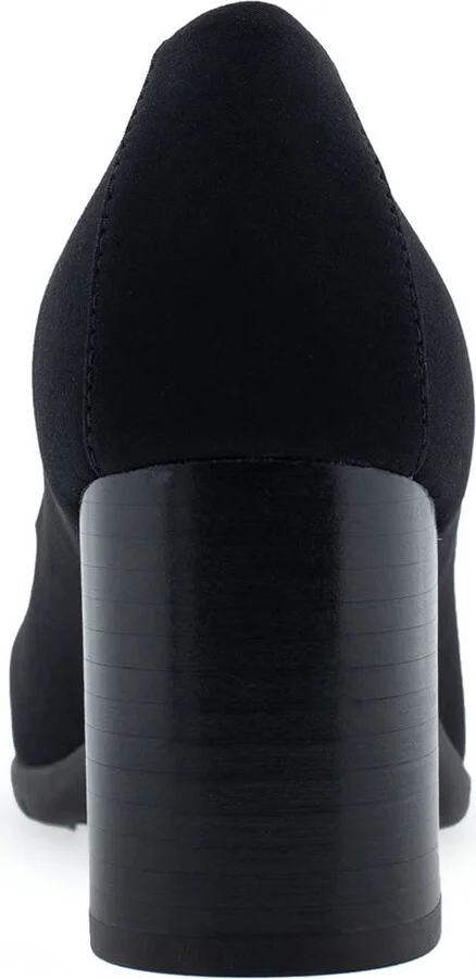 Midnight Block Heel Pump - Image 9