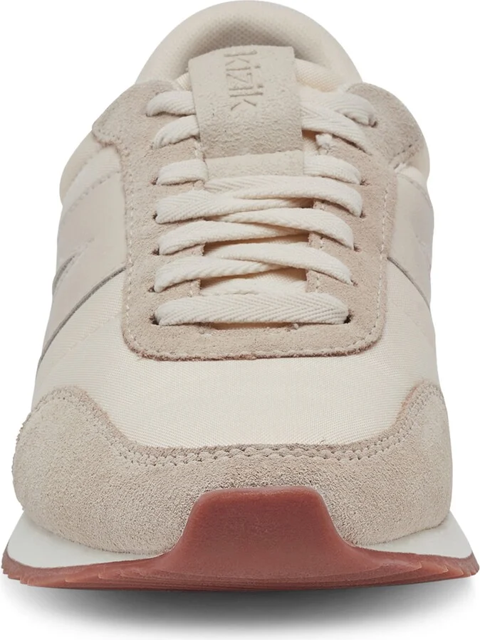Milan Hands-Free Sneaker - Image 3