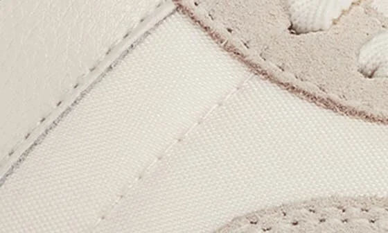 Milan Hands-Free Sneaker - Image 10