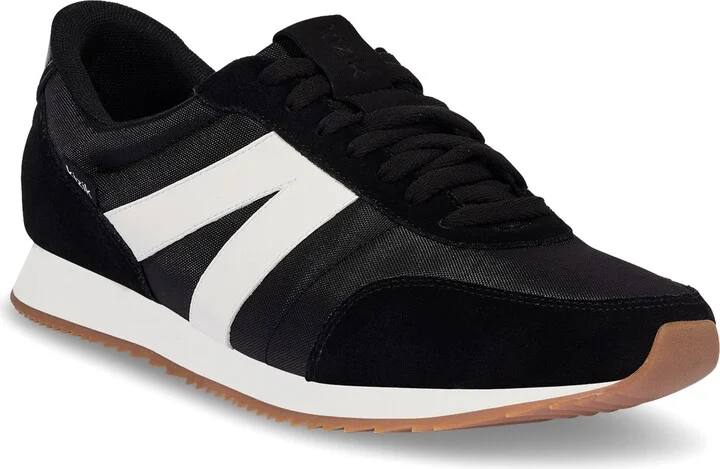 Milan Hands-Free Sneaker