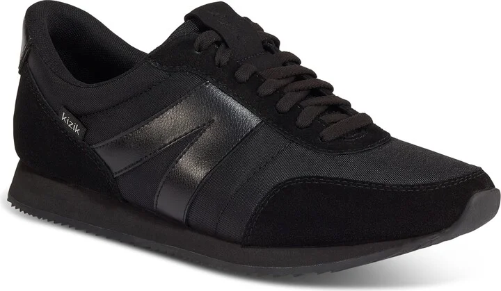 Milan Monument Hands-Free Sneaker