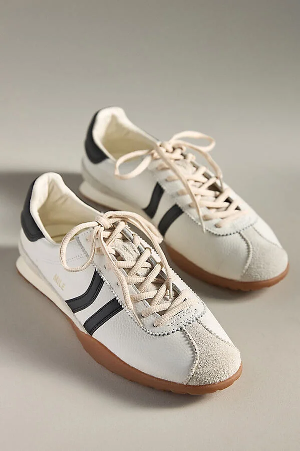 Mile Sneakers