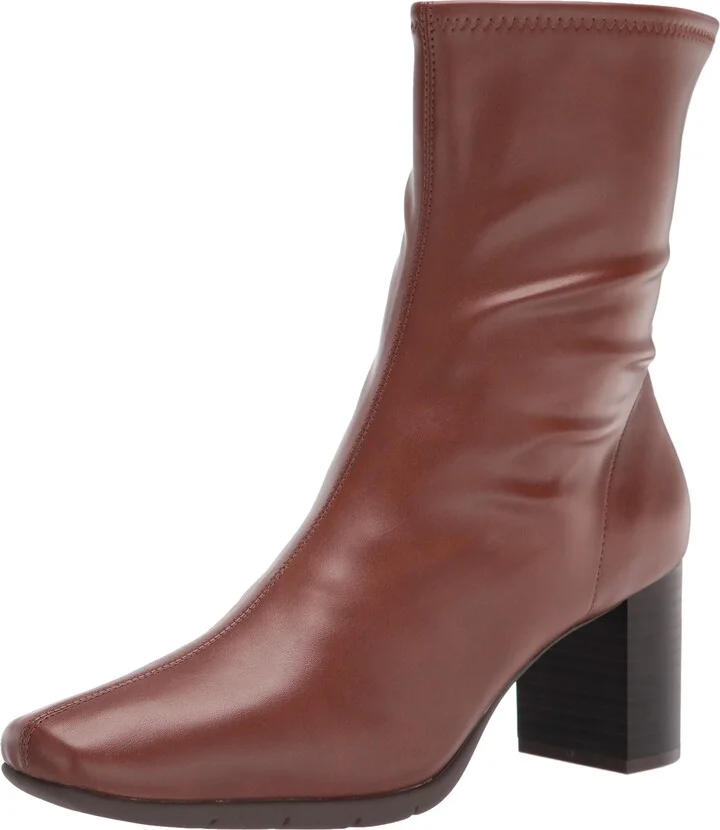 Miley Brown / 8 / Medium