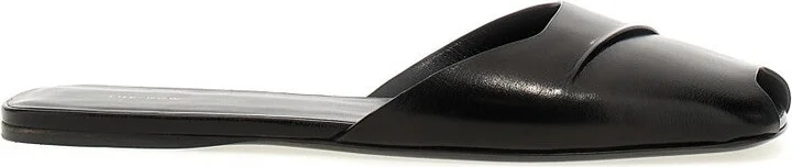 'Milla Flat' Sandals