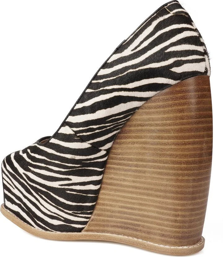 Milluh Peep Toe Platform Wedge Sandal - Image 8