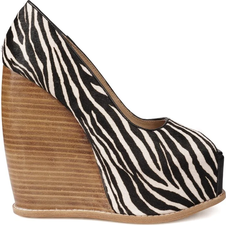 Milluh Peep Toe Platform Wedge Sandal - Image 9