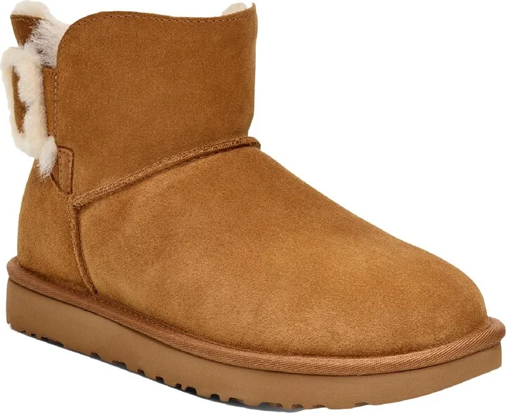 Mini Bailey Fluff Buckle Womens Suede Shearling Winter & Snow Boots