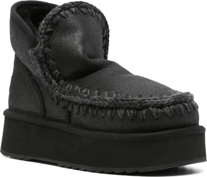 mini Eskimo boots - Image 2