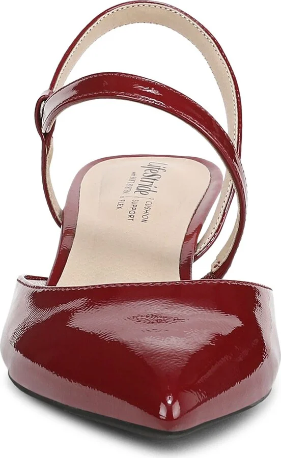 Minimalist Pointed Toe Pump - Image 3