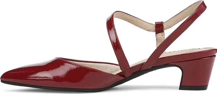 Minimalist Pointed Toe Pump - Image 7