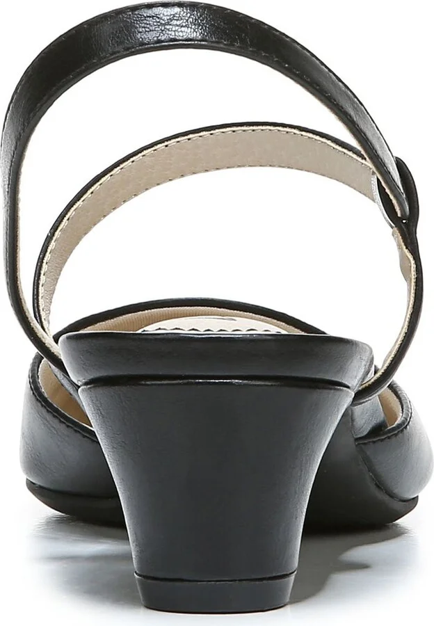Minimalist Pointed Toe Pump - Image 6