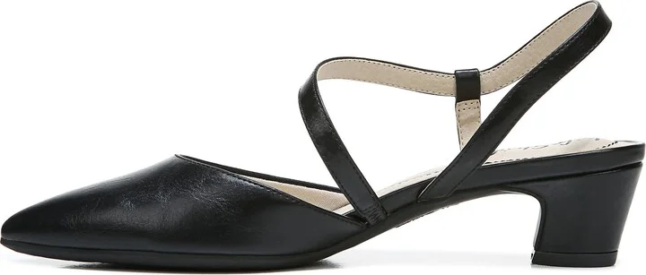 Minimalist Pointed Toe Pump - Image 9