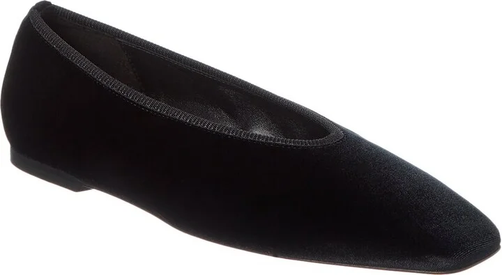 Minimalist Velour Flat
