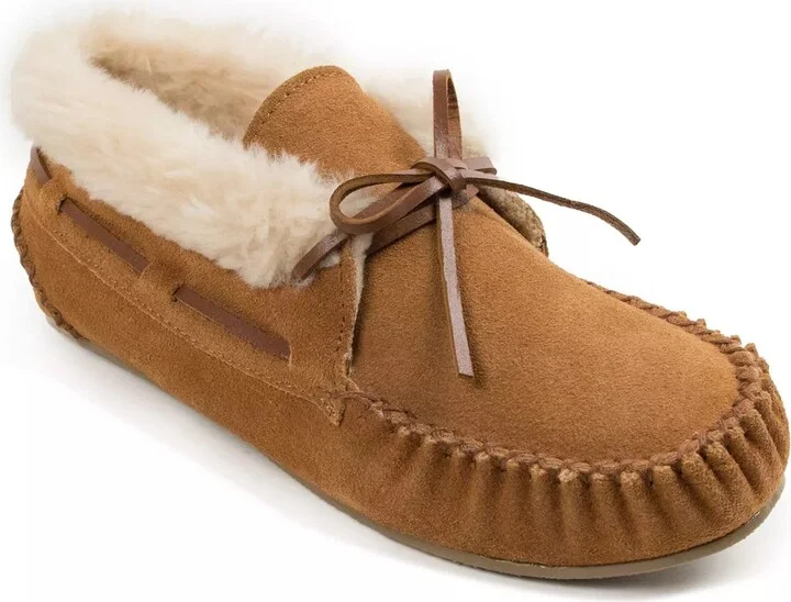Minnetonka Chrissy Moccasin Slipper