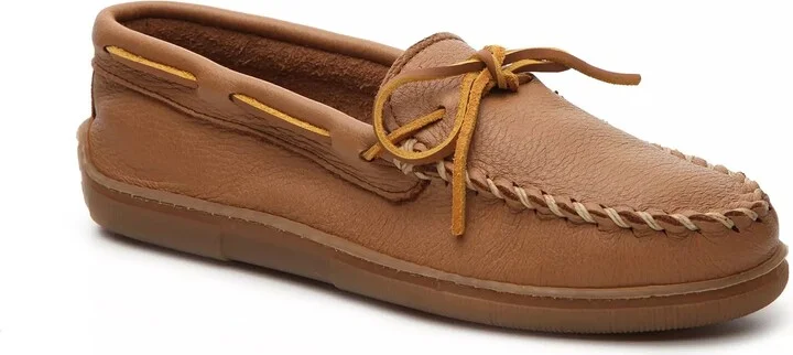 Minnetonka Classic Moosehide Loafer
