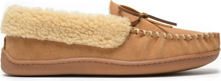 Minnetonka Men's Allen Berber Lined Suede Slippers - Image 2