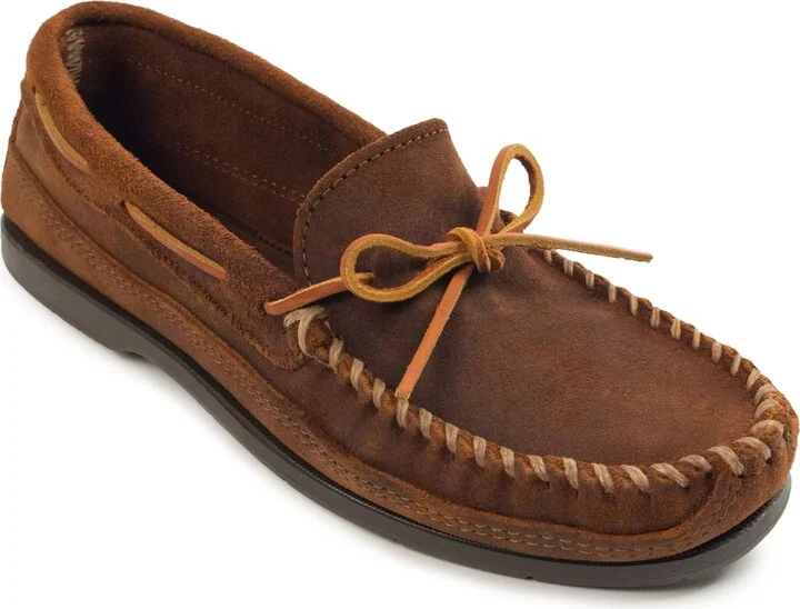 Minnetonka Men's Essential Hardsole Moccasin Shoes