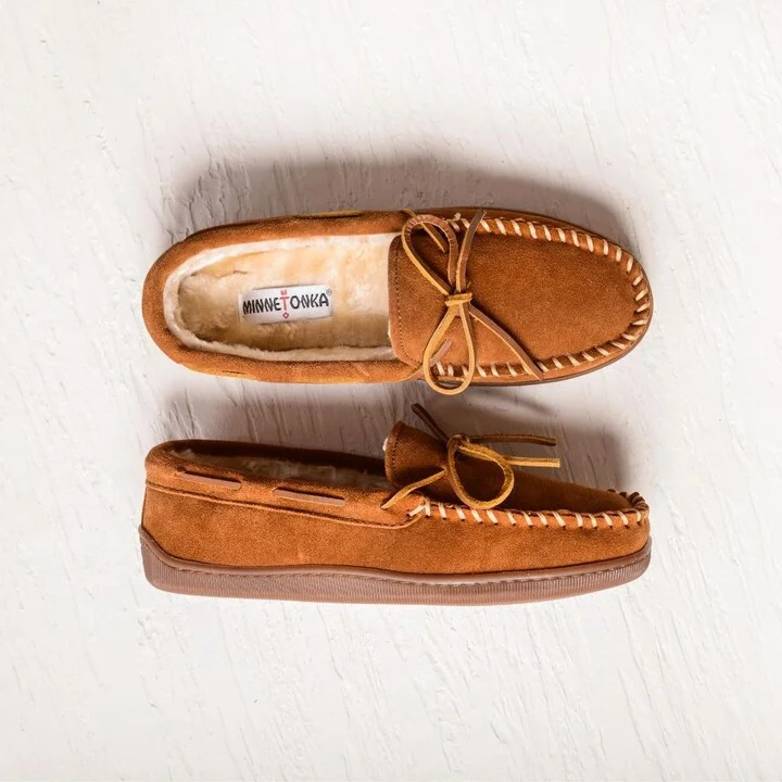 Minnetonka Men's Pile Lined Hardsole Wide Width Slipper - Image 8
