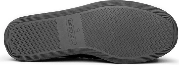 Minnetonka Men's Sheepskin Hardsole Moccasin Slippers - Image 5