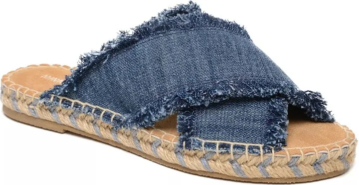 Minnetonka Pepper Espadrille Sandal