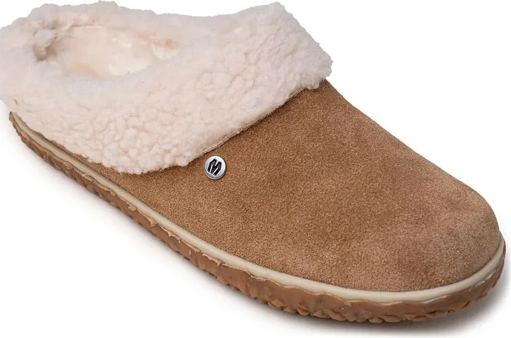 Minnetonka Spruce Scuff Slipper