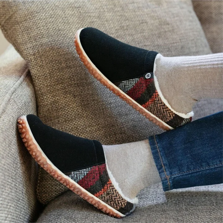 Minnetonka Tahoe Slipper Clogs - Image 9