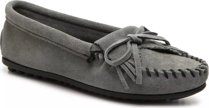 Minnetonka Wide Width Kilty Hardsole Moccasin