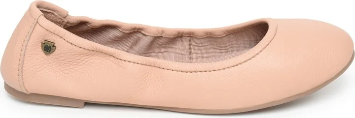 Minnetonka Women's Anna Ballet Flats - Image 2