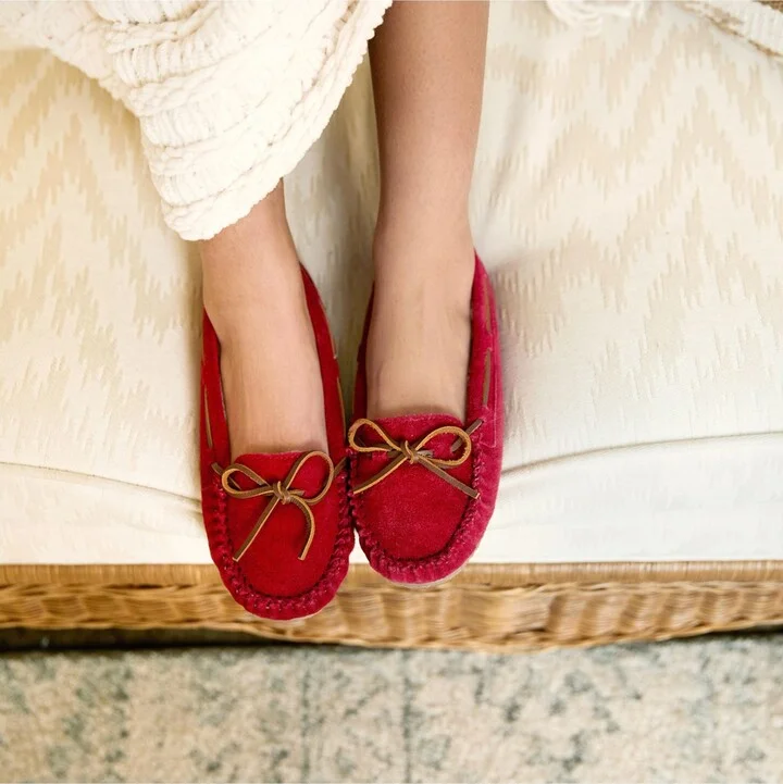 Minnetonka Women's Cally Slippers - Image 4