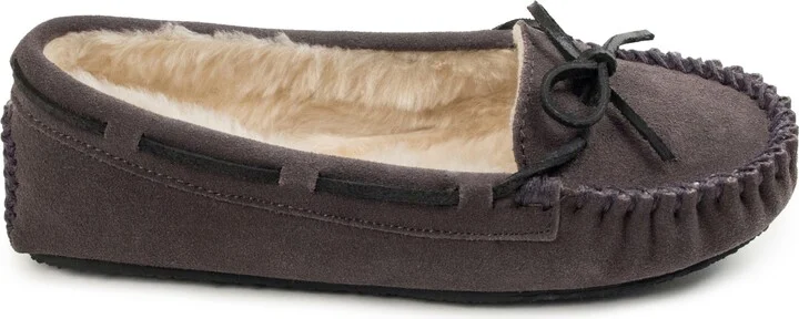 Minnetonka Women's Cally Wide Width Slippers - Image 8