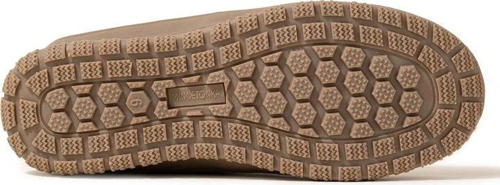 Minnetonka Women's Eagan Suede Faux Fur Lined Booties - Image 2