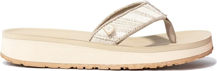 Minnetonka Women's Hedy 2.0 Thong Sandals - Image 2