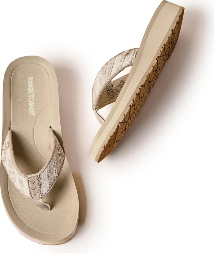 Minnetonka Women's Hedy 2.0 Thong Sandals - Image 6