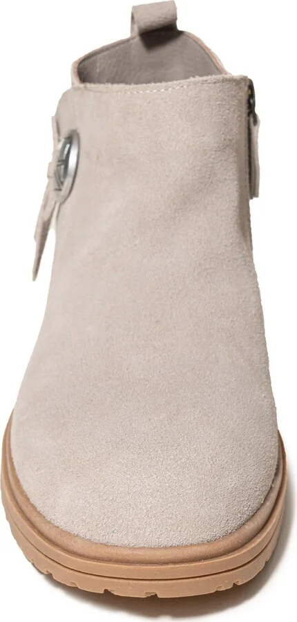 Minnetonka Women's Joyelle Button Accent Ankle Boots - Image 10