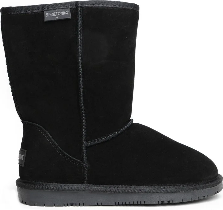 Minnetonka Women's Olympia Pull On Booties - Image 5