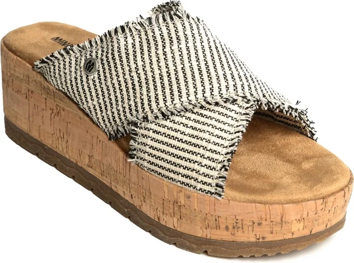 Minnetonka Women's Posey Crossband Wedge Sandal